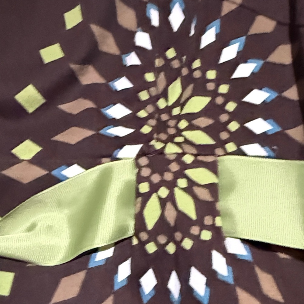 Jessica Howard  Sleeveless Brown and Green Patterned Mini Dress - Picture 6 of 10